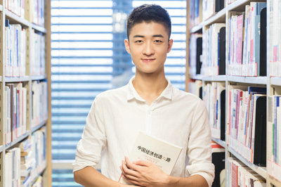 南開(kāi)大學(xué)在職研究生 南開(kāi)大學(xué)在職研究生